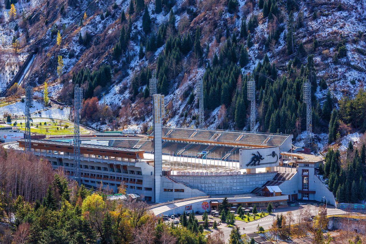 Medeu Hotel Almaty Besqaynar Eksteriør bilde